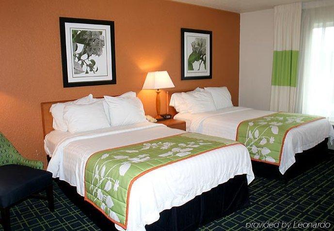 Fairfield Inn & Suites By Marriott Fairmont Quarto foto